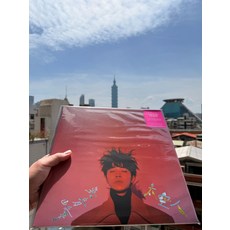 吳青峰 太空人 黑膠LP (2LPS) 首版錯版 附寫真+X光片+大本歌詞, 如圖, 詳見包裝