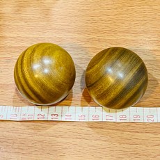 綠檀木健身球 (2顆入) 老人保健球 健康手球 復健球 兒童感統觸覺球 手掌按摩 穴道按摩