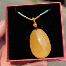 JOSEPH藝品 雞油黃蜜蠟吊墜 波羅的海琥珀項鍊 附精美禮盒, 1個