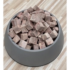 100%天然無添加雞里肌凍乾，台灣生產，寵物貓狗零食，美味肉類凍乾點心, 1套, 牛肉丁, 100g, 牛肉丁純肉凍乾