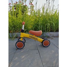BOSHIXIONG 兒童滑行車 1-2歲寶寶平衡訓練車 無腳踏設計, 黃色:如圖所示, 1個