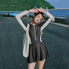 女童款連身衣連身裙防曬衣+泳帽+收納包