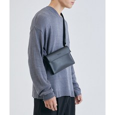 [내셔널퍼블리시티] NEWPORT LX 가죽 미니 크로스백 사코슈
