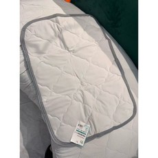 西松屋隔尿墊幼稚園芝麻街透氣純棉夏季床墊保潔墊 午睡墊 床墊 嬰兒床墊 米奇米妮 防水, 1個, 不挑款枕巾標準尺寸, 米色