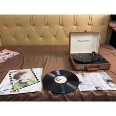 電台專用稀有黑膠唱片「愛的笑容」陳盈潔/復古黑膠/老唱片/正常使用痕