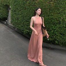 투니스 여성 무드 슬림핏 단색 민소매 롱 원피스