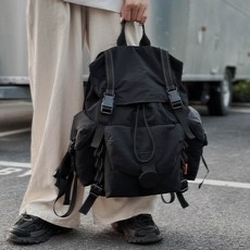 Urban Explorer 日系山系多隔層輕量減壓後背包, 黑色