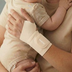 [물리치료사 자문개발] 브메르 편안한 인체공학 손목 보호대 심리스, 1개, 베이지