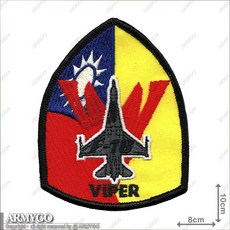 ARMYGO 空軍F-16 V 戰鬥機章 (盾型) (黃色版) 精緻模型 收藏珍品, 1個, 加車黑色(刺面)魔鬼氈