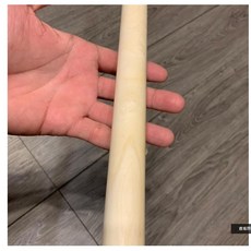 子甄彣璟 白蠟桿, 1個