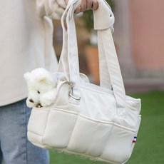 푸키 강아지 고양이 카멜리아 쿠션 슬링백 이동가방, 1개, 크림베이지