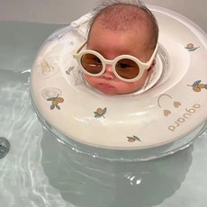 嬰兒游泳圈 救生圈 充氣泳圈 ins韓國卡通頸圈 寶寶腋下防側翻脖圈, 1個, 橄欖（送打氣筒）