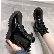 앵클 코디 부츠 레이스업 에나멜 엠티 여행 여자 워커 대학생새학기선물