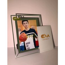 陳曉 簽名照 附鑑定證書, 1, 樣式