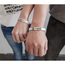 鈦炫負離子能量手環【奈米鈦寶台灣現貨】- 運動配件, 白色手環+白鋼鋼飾, 1個