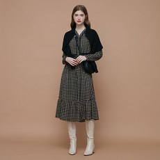 플라스틱아일랜드 레이스배색 원피스 PP3WO381