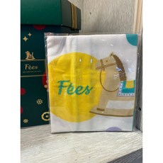 Fees法緻 棉花洗髮沐浴精 / 棉花乳液 / 嬰兒紗布巾 專櫃小樣, 1個, 紗布巾