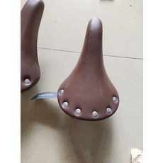 Selle Royal 復古自行車座墊 舒適雙簧減震鞍座 棕色 PVC皮革, 如圖所示, 1個