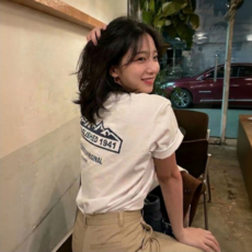 지프 화이트 반팔 티셔츠 남녀공용 오버핏 그래픽 남녀공용 JEEPMGLOG