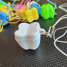 랜덤색상 유치보관 치아 보관함 케이스 아이 성장 유치 치과 선물, 없음