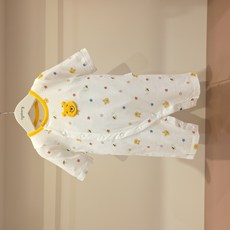 [아가방]강남점*디즈니베이비 동글동글 귀여운 푸우 7부 우주복/부드럽고 통기성좋은 여름 우주복