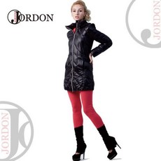 JORDON 橋登 女款超輕羽絨長版大衣《黑》