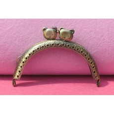 綺綺愛編織 8.5cm 半圓型口金 貓咪頭單耳 古銅色壓花 K090, 1個