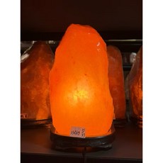 財山型鹽燈 13.6kg 寬21x37cm, 搭配開關電線