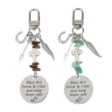 2개 천연 그린 아벤튜린 타이거아이 합성 터쿼이즈 칩 및 합금으로 장식된 펜던트. 합금 회전 잠금 장식 플랫 라운드 및 크로스 플래티넘 소재 106mm, 은색