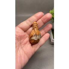 北太行崖柏 人物擺件, 如圖所示, 1個