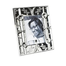 UmBRA 브라 5 X 7인치 틴트 프레임 알루미늄 217802, Umbra 5 X 7인치 틴트 프레임, 알루미늄, 1개