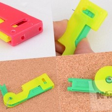 바늘구멍꿰기 바느질도구 바늘에실꿰기 바늘구멍에실끼우기, 1개