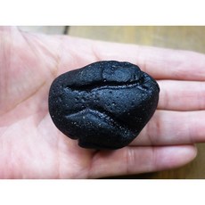 RIZALITE 能量礦石 Tektite 重130克 泰國隕石 黑隕石 玻璃隕石 雷公墨 衝擊玻璃