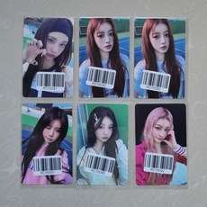 寶藏 官方正版 ILLIT禮迷你2輯kms簽售特典卡 [I'LLLIKEYOU] 小卡 官方周邊 收藏 應援, 1個, 外園彩羽,不支持七天無理由未發退付手續費