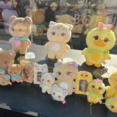 BLACKPINK BORN PINK世界巡迴演唱會公仔lisa jennie娃娃-桃園出貨, 1個, 黃色鑰匙扣,25