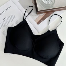 裸感蜂巢杯無痕細肩帶BRA TOP 無痕內衣 細肩帶背心 透氣上衣 無鋼圈內衣 涼感上衣