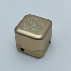 台灣出貨 檯球鋁合金巧克夾磁力巧粉盒金屬斯諾克杆檯球方形巧粉套通用配件, 金色HR強磁巧克盒+扳手, 1個