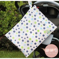 萌萌屋 Mo Mo House 新款萬用袋 防水尿布收納包 可掛推車媽媽包 實用時尚藍點點, 藍點點