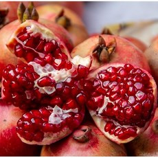 새콤달콤 풍부한 과즙 고품질 석류, 1개, 1kg (3과내외)