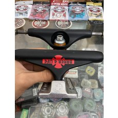 independent 因地 indy 滑板進口橋 雙空橋支架 尺寸139 pu無磨損, 如圖所示, 1個