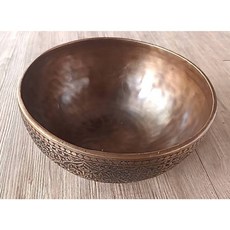 雅典樂器世界 極品 尼泊爾手工雕花 滿花雕刻 22.5公分 尼泊爾頌缽 銅缽 修行缽 瑜珈用品 擺件, 1個