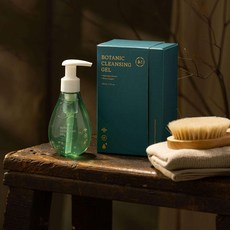 【蜜理MILLIE】Mi淨 麥盧卡藍銅植萃洗卸凝膠 洗卸合一 全胺基酸系統皂底 溫和不緊繃 敏感肌適用 深層清潔毛孔, 1個