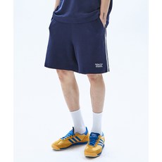 [레이몬트] [이채연 착용]에센셜 트랙 와플 하프 팬츠_네이비