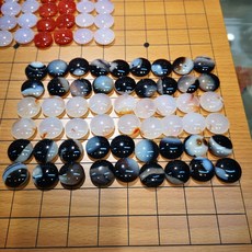 바둑돌 고급 하이엔드 기원용 원목 이세돌 대국 복기 78수, 대나무체스판과함께바다에서수집가능한거위따뜻한돌, 1개
