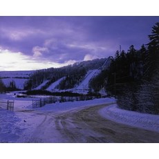 Jumper: Flying in the Heartland Hardcover, Daylight Books, English, 9781942084761