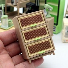 娃娃屋方格空間迷你抽屜櫃DIY自創客廳微縮場景模型，打造獨一無二的微縮客廳，激發無限創意, 1個, 三層卡其色抽屜櫃