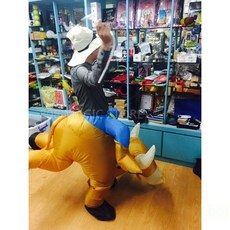 808 MAGIC 魔術道具 充氣服裝 牛角仔