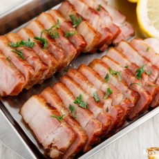 와니키친 참나무훈제 삼겹살세트 캠핑 홈파티용 집들이 야유회 캠핑, 2개, 300g