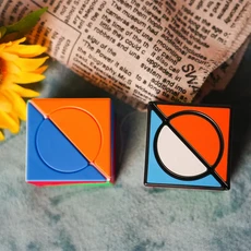 Mo Fang Zhai Huan Yue 산산조각 된 눈 큐브 2X2 매직 큐브 퍼즐 장난감 선물 생일 크리스마스 선물, [01] 2 products, 1개