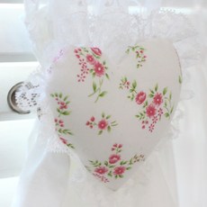 웨딩데코 하트커튼집게2개1셋트, 하트커튼집게-프로방스 화이트